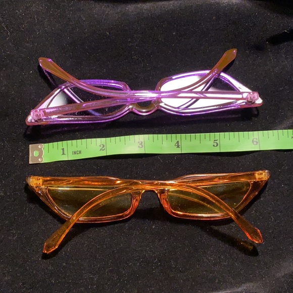 Two pair of cats eye glasses - Picture 6 of 7